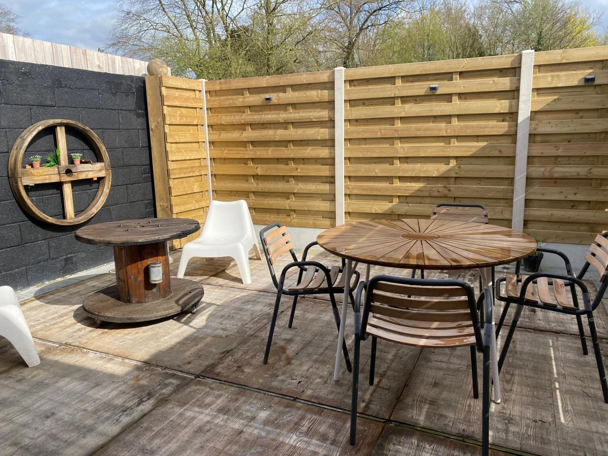 Entre Ville Et Campagne Appartement Cosy Avec Parking Et Terrasse Wood Coutiches Екстериор снимка